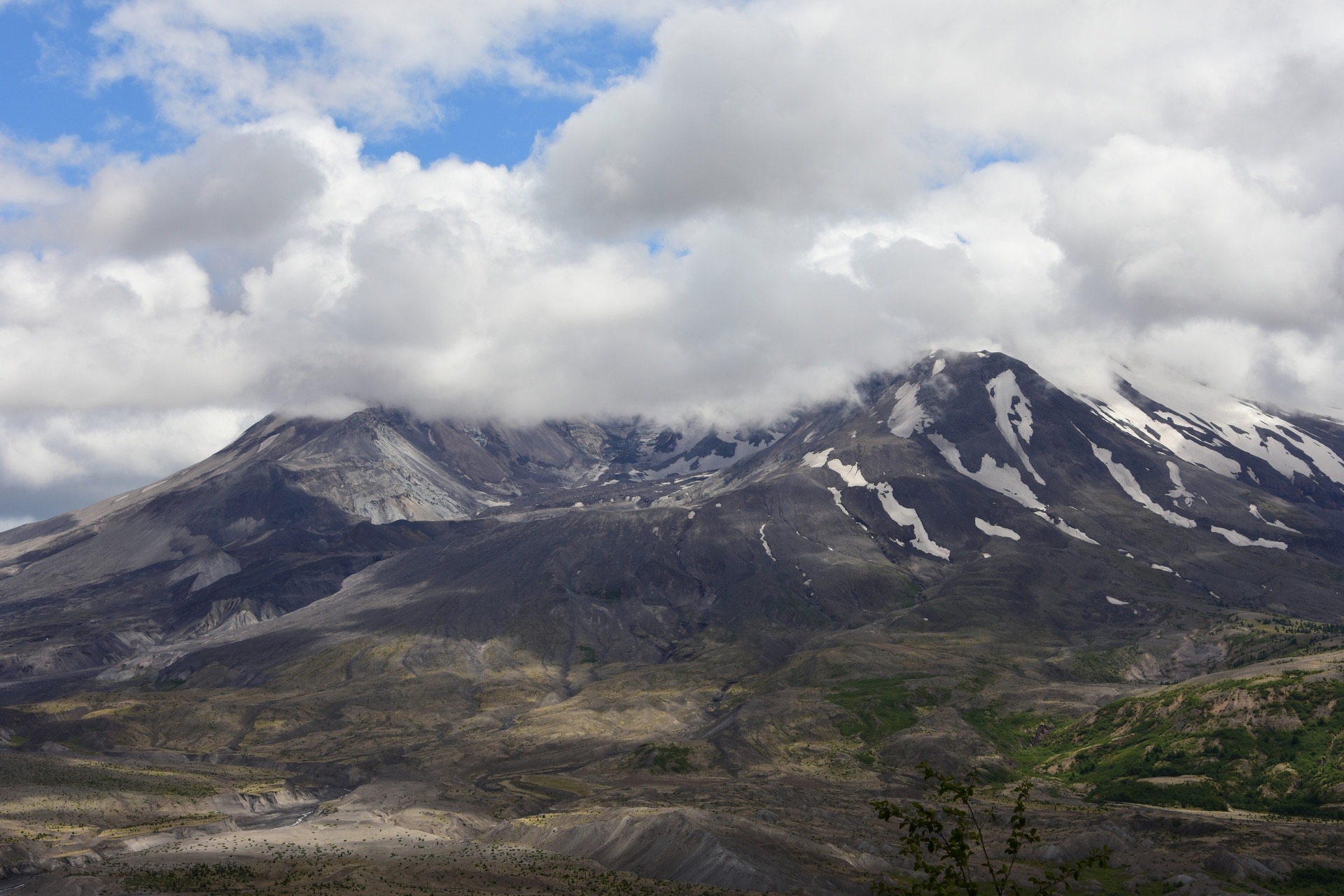 Mt St Helens National Volcanic Monument